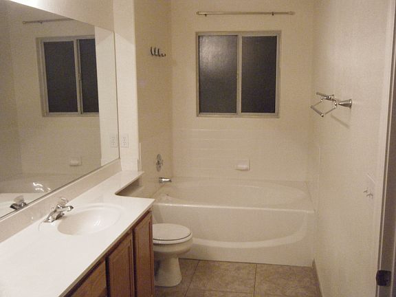 master bath with large tub