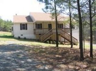 235 May Ln, Louisa, VA 23093