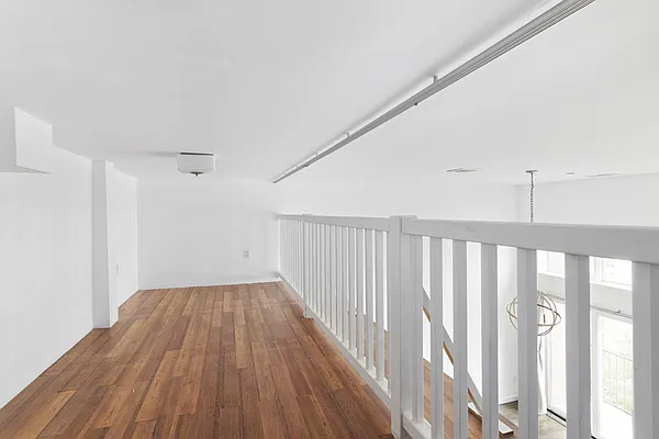 Sold by Compass | media 17