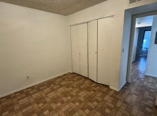 2829 E Capri Cir #2, Mesa, AZ 85204