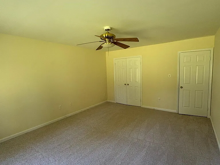 3502 Holly Rd — Photo 12