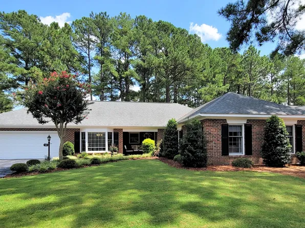 58 Manigault Place #58, Southern Pines, NC 28387