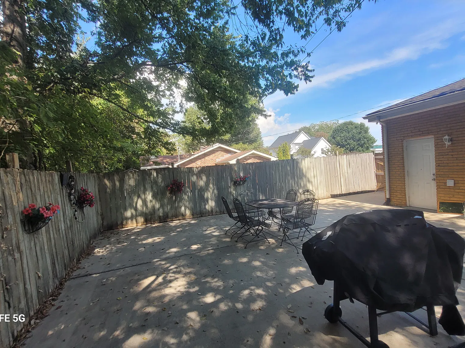 3 bed, 1285 sqft, $1,490 — Photo 1