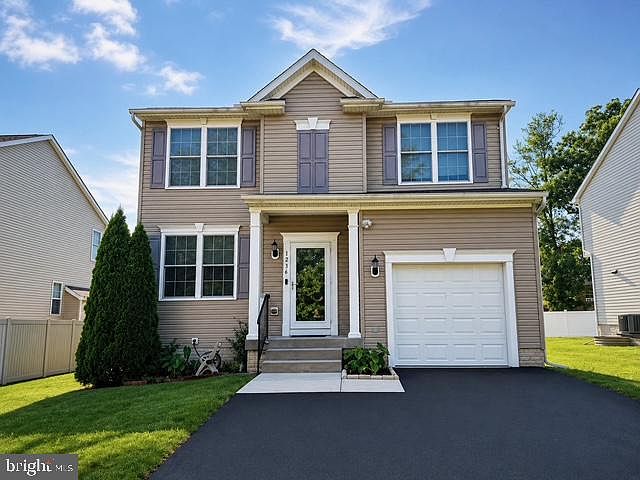 1st image of 1236 Frances Pl
