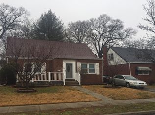 28 Mount Joy Ave, Freeport, NY 11520