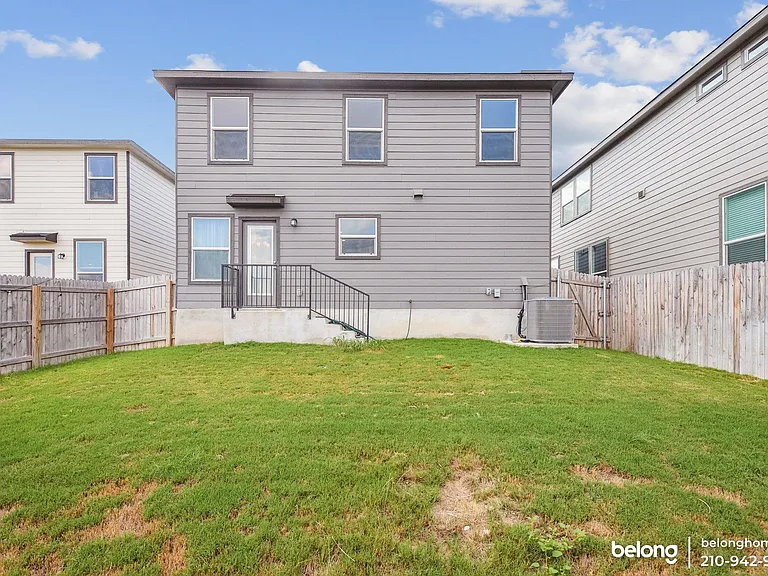 4806 Ocean Wave — Photo 22