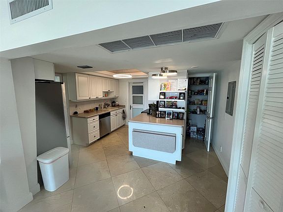 4th image of 333 NE 21st Avenue #310