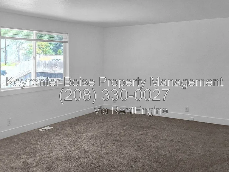 7055 W Ustick Rd — Photo 4
