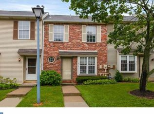 310 Fountain Hall Ct, Mount Laurel, NJ 08054