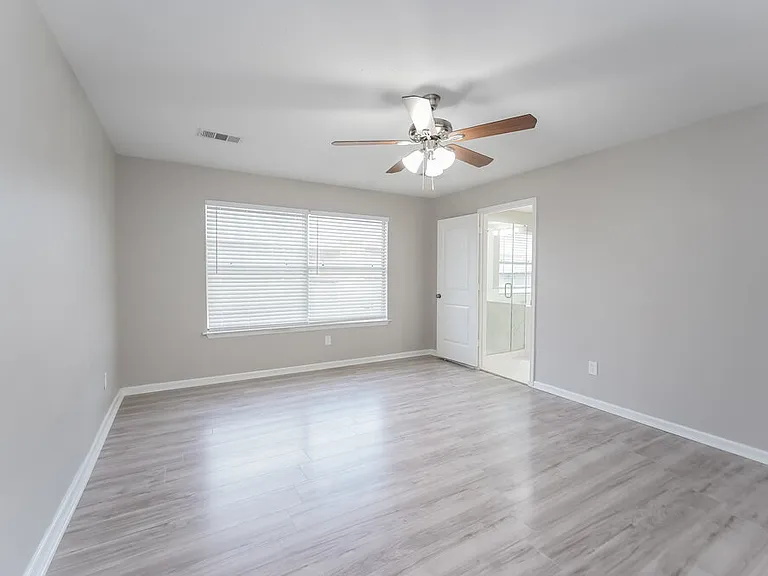 18006 Oakmoss Hill Ct — Photo 9