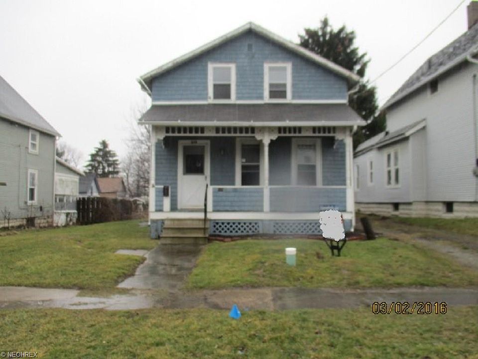1st image of 319 E River St