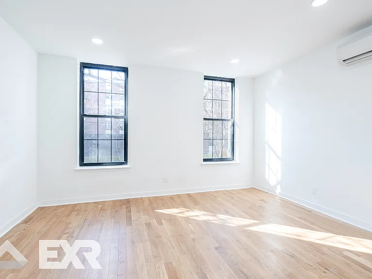 354A Quincy St #1A — Photo 7