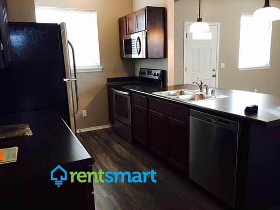 3rd image of 2207 Strand Ave #B