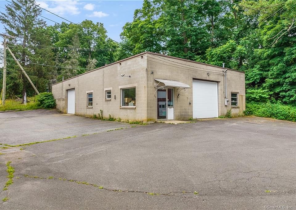 1st image of 39 River St