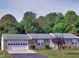 9512 N Side Dr, Owings, MD 20736