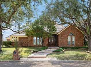 823 Rio Grande Dr, Mission, TX 78572