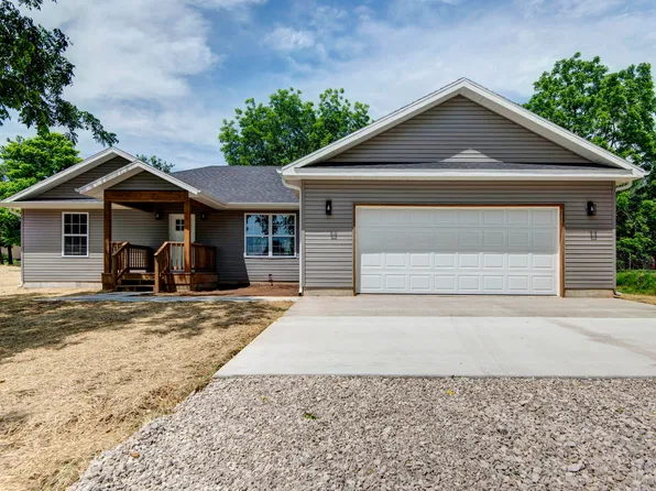 405 Olive Street, Seymour, MO 65746