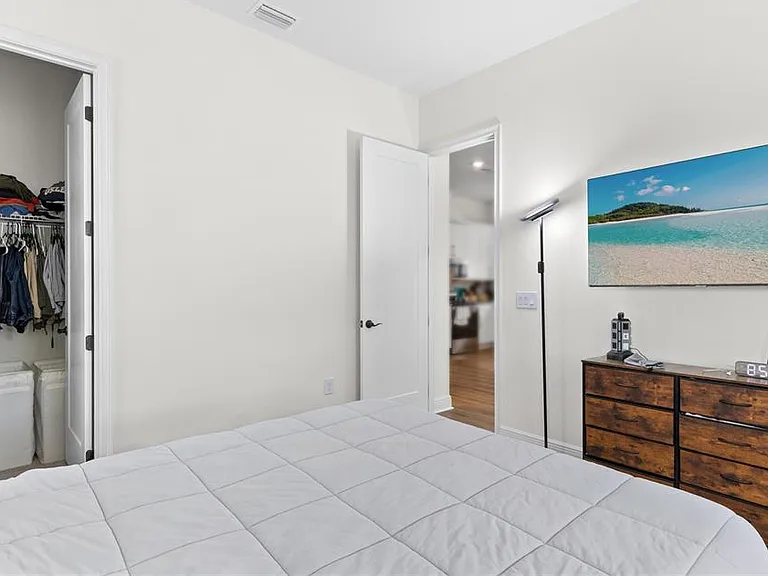 10206 Medawar St #B — Photo 8