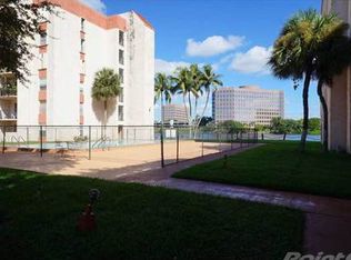 5199 NW 7th St APT 103E, Miami, FL 33126