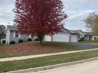 4415 Chesterfield Ave, Rockford, IL 61109