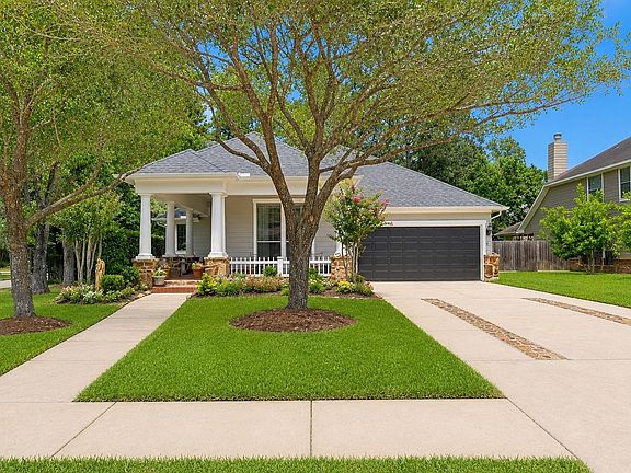 2nd image of 28306 Ryans Ridge Ln