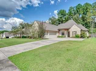 189 Stone Creek Dr, Madison, MS 39110
