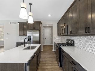 11399 Iziks Way #7-11371, Brighton, MI