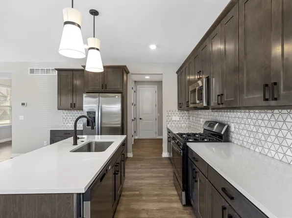 Encore at Lake Forest Trail