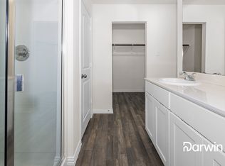 318 Bay Ct, Mabank, TX 75156