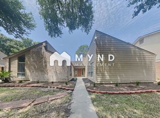 7411 Betanna Dr, Houston, TX 77095