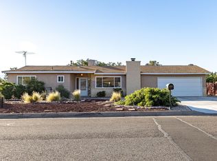 602 Rincon De Romos Dr SE, Rio Rancho, NM 87124