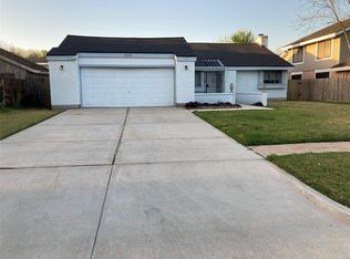 12722 Grand Cross Ln, Houston, TX 77072