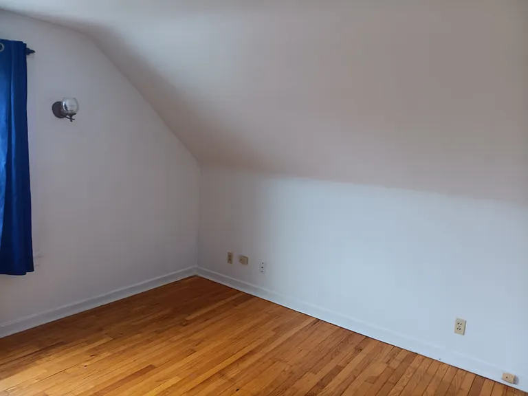 409 7th St #3 — Photo 3