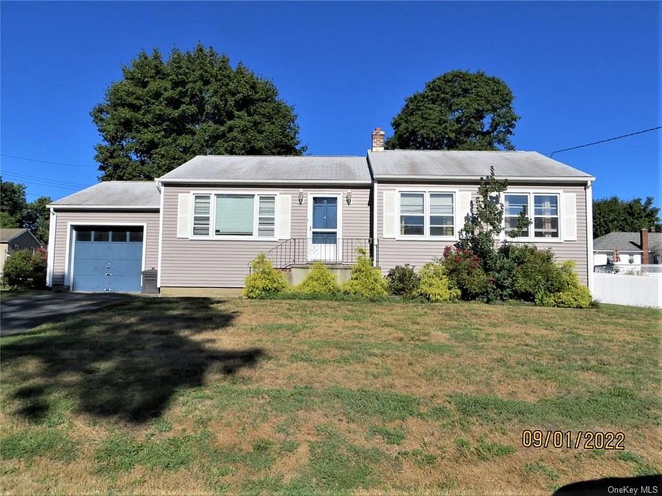 1st image of 246 Daniher Ave
