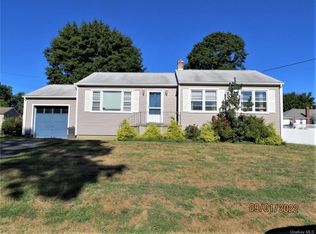 246 Daniher Ave, New Windsor, NY 12553