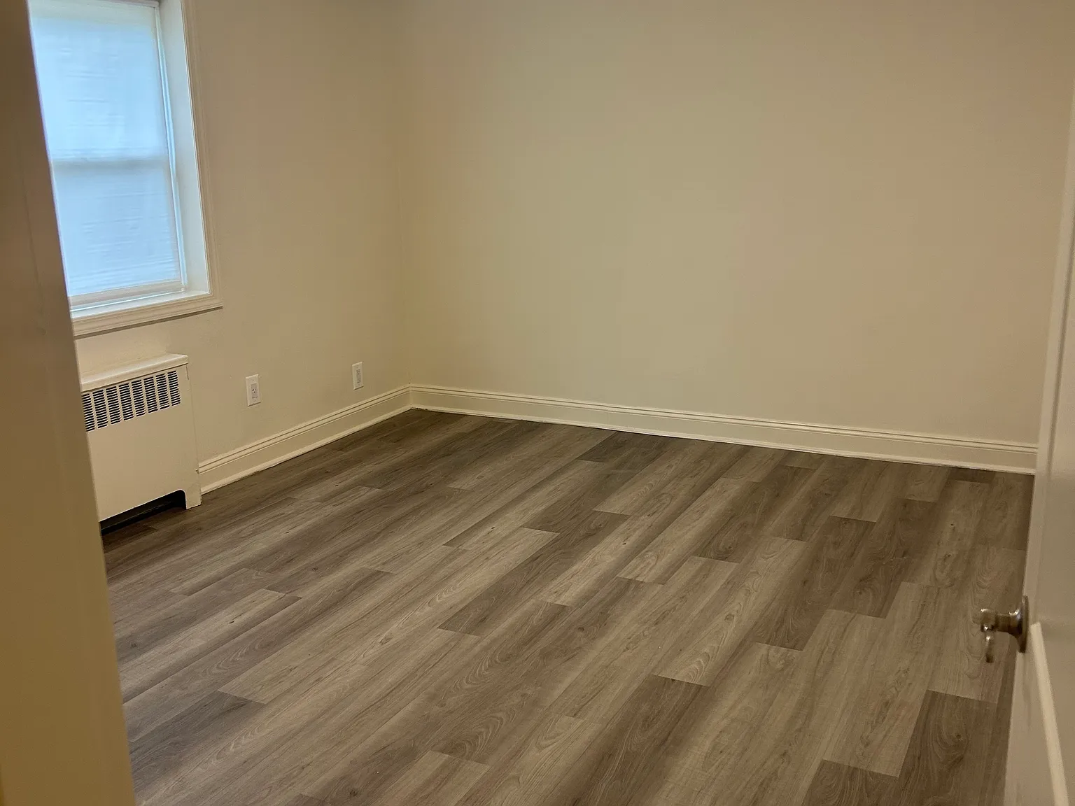 Studio, 800 sqft, $1,700 — Photo 4