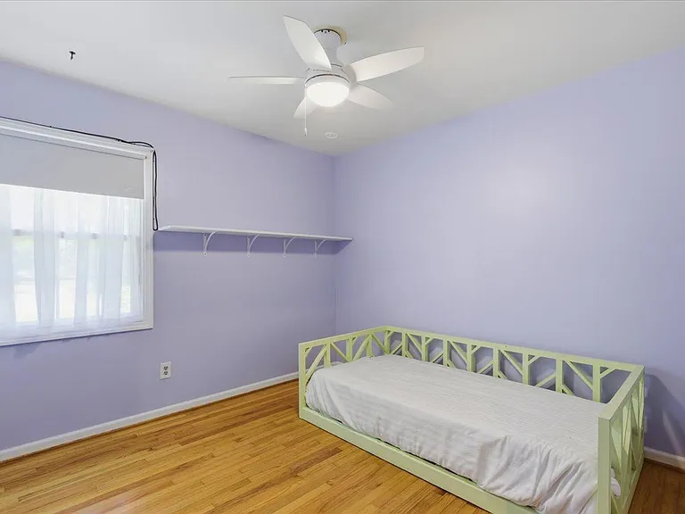 45320 Barefoot Dr — Photo 17