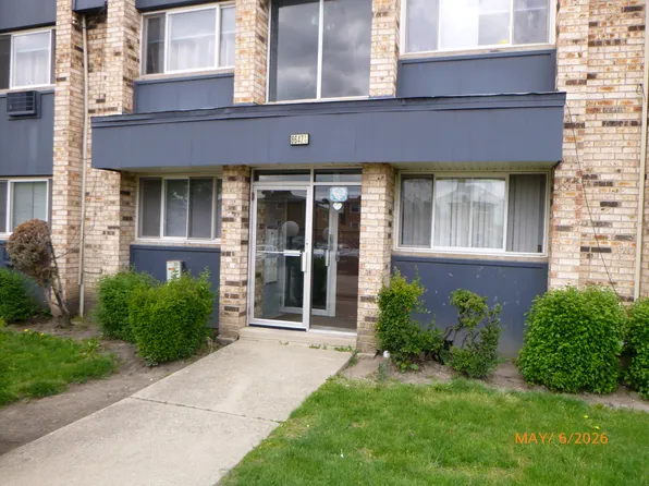 8647 1/2 W Foster Ave Unit 1B, Chicago, IL 60656