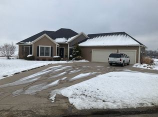 7210 N Gilles Rd, Edwards, IL 61528