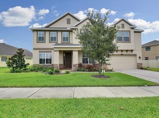 10717 Breaking Rocks Dr, Tampa, FL 33647