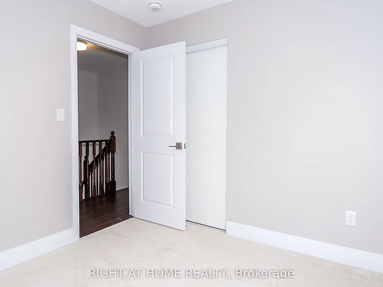 18 Periwinkle Rd — Photo 35