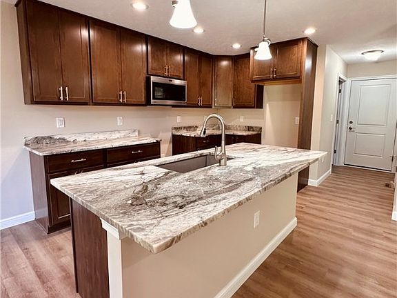 5th image of 6408 Klines Dr