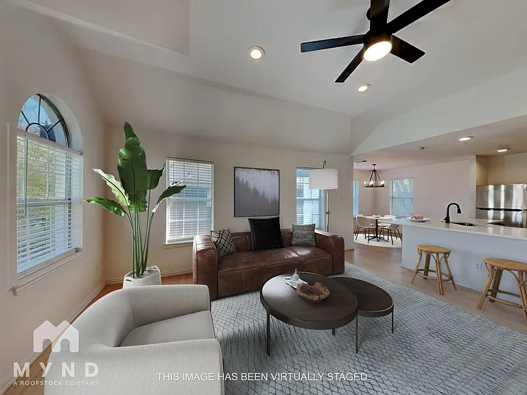 1503 Pearson Ave — Photo 4