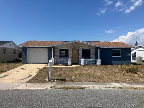 3347 Roxbury Dr, Holiday, FL 34691