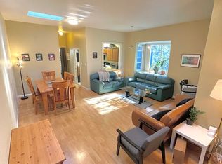 1909 9th St #A, Berkeley, CA 94710