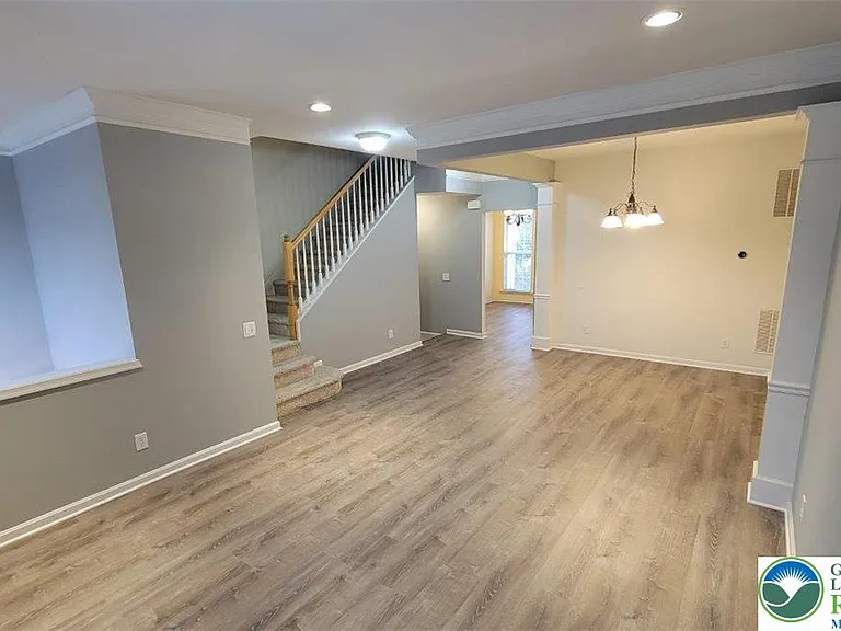 8486 Putnam Ct — Photo 13