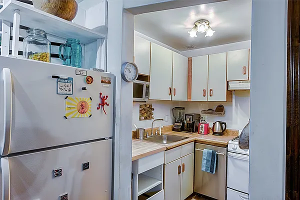 Rented by Yorgan Group, LLC | media 3