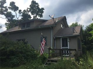 859 Raymilton Rd #R, Polk, PA 16342