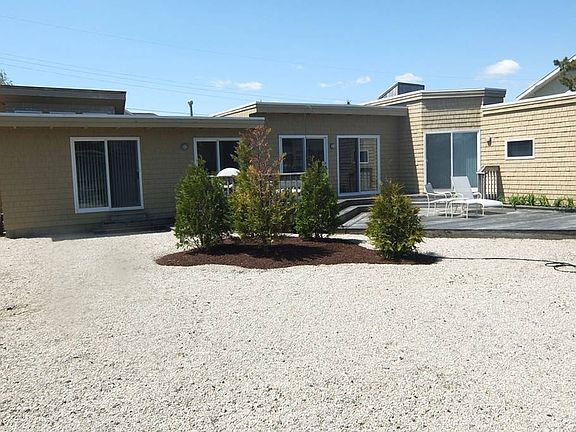 5th image of 144 Laguna Ln