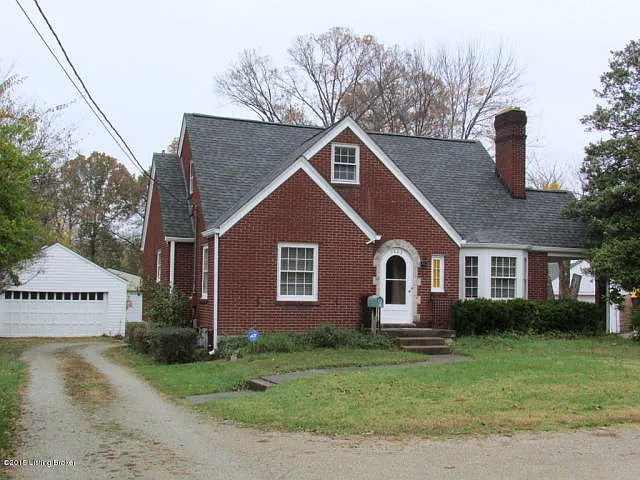 7803 New La Grange Rd photo 1